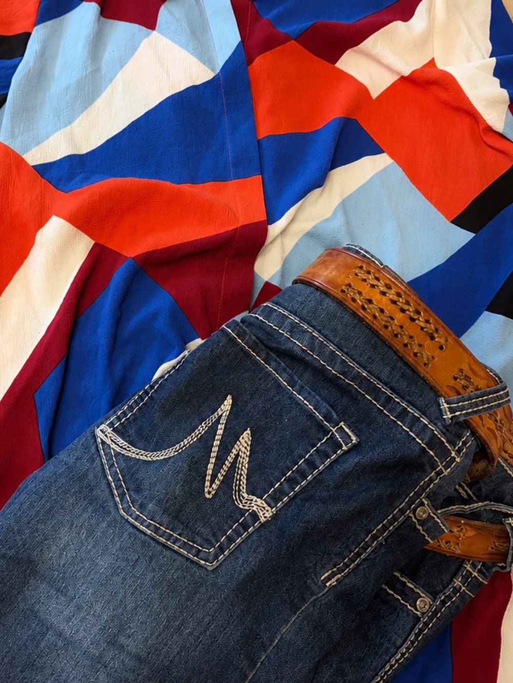 🤠MYSTERY BOX 📦 - Picture 5 of 5